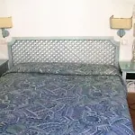 Montana Lafayette 2* باريس