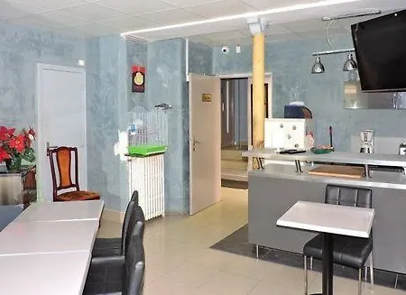 Montana Lafayette Hotell 2*